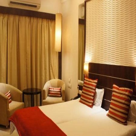 Surya Royal Hotel Kota  Exterior photo
