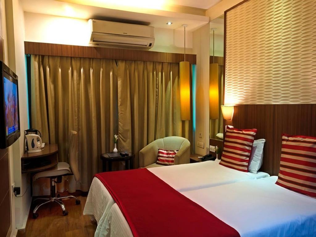 Surya Royal Hotel Kota  Exterior photo